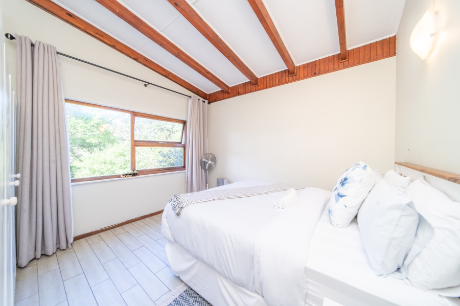 4 Bedroom Property for Sale in Bonza Bay Eastern Cape